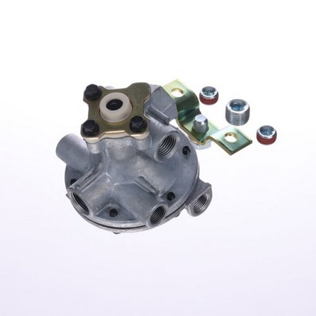 RELAY VALVE